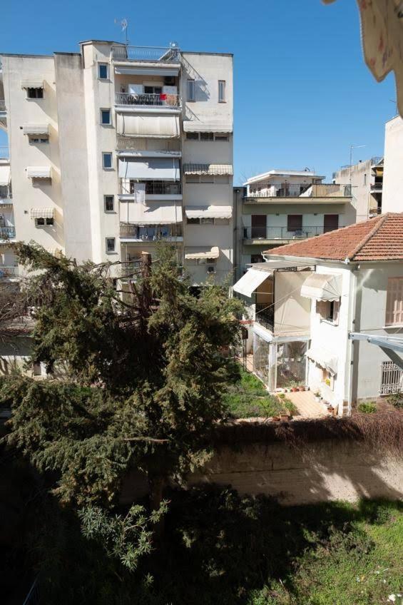 Apartment One Drama Exterior photo